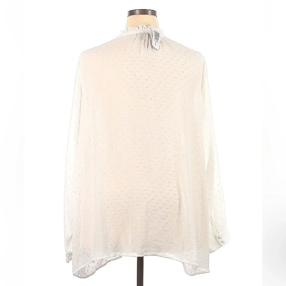 Torrid | Cloud White Sheer Chiffon Clip Dot Ruffle Neck Tie Front Top 5X NWT - Picture 3 of 6